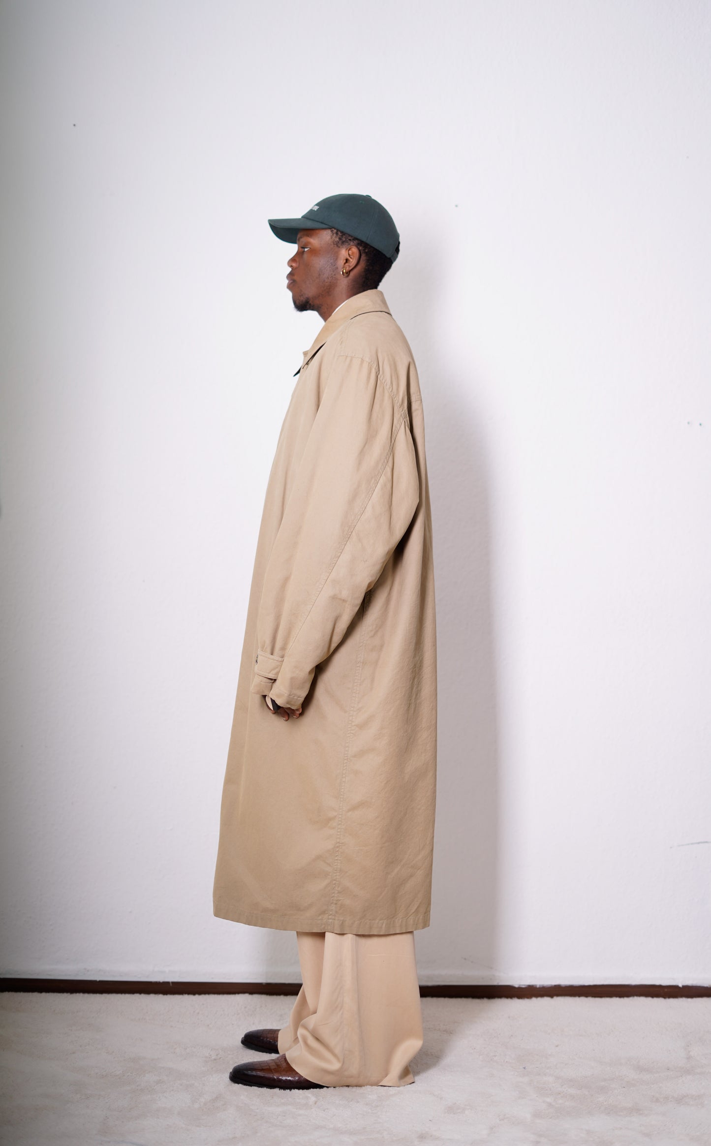 Vintage Oversized Mantel