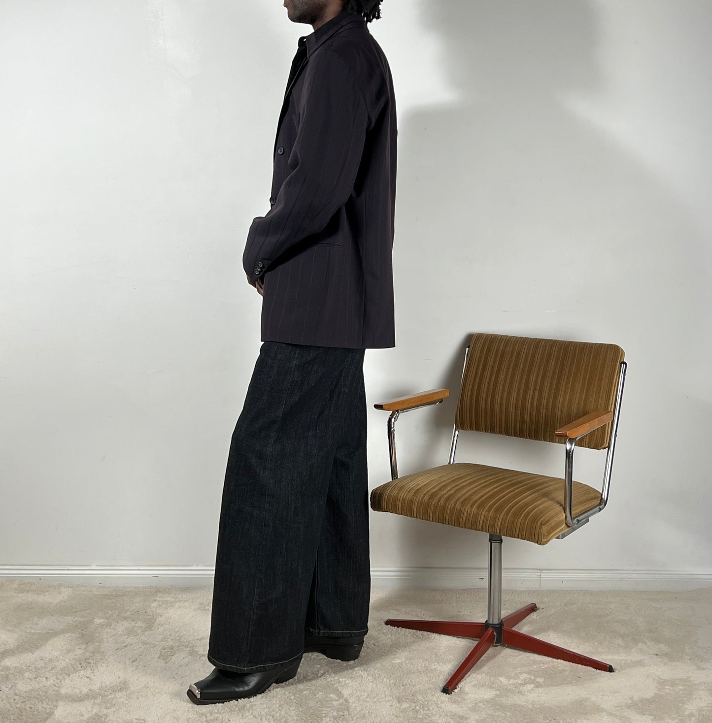 Lila Nadelstreifen Anzug