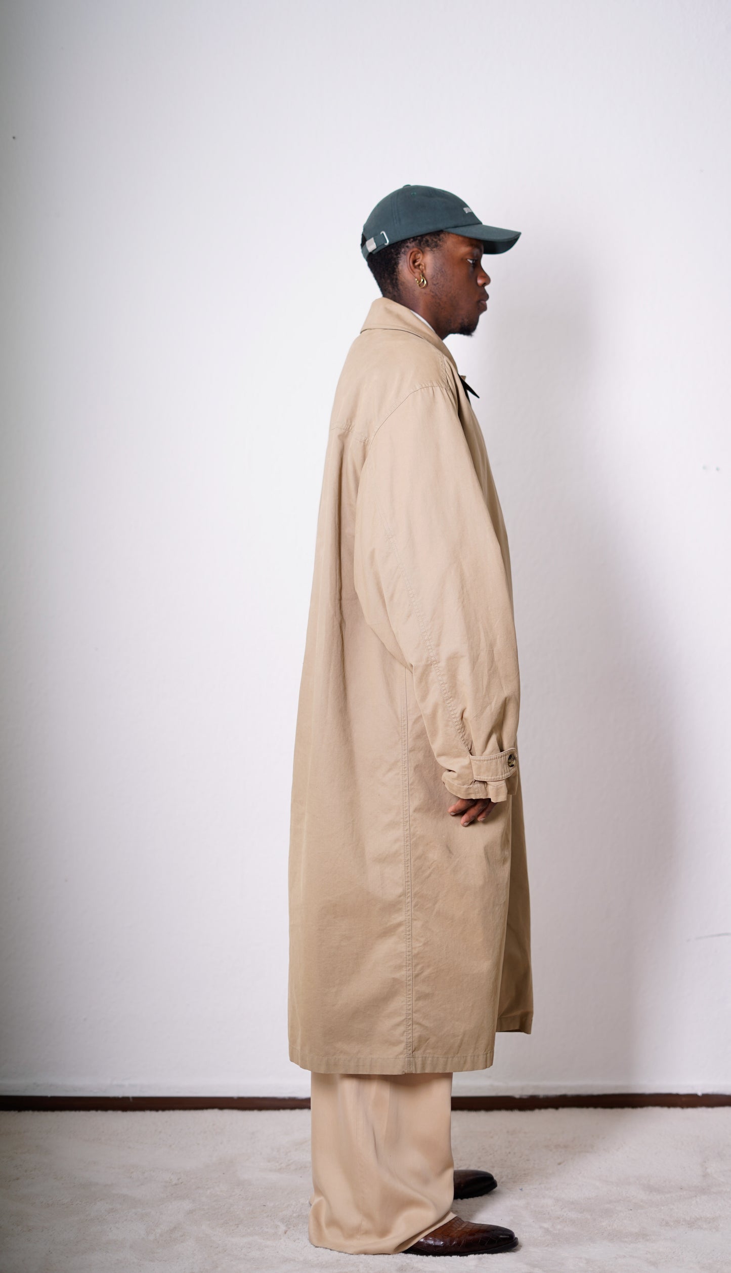 Vintage Oversized Mantel