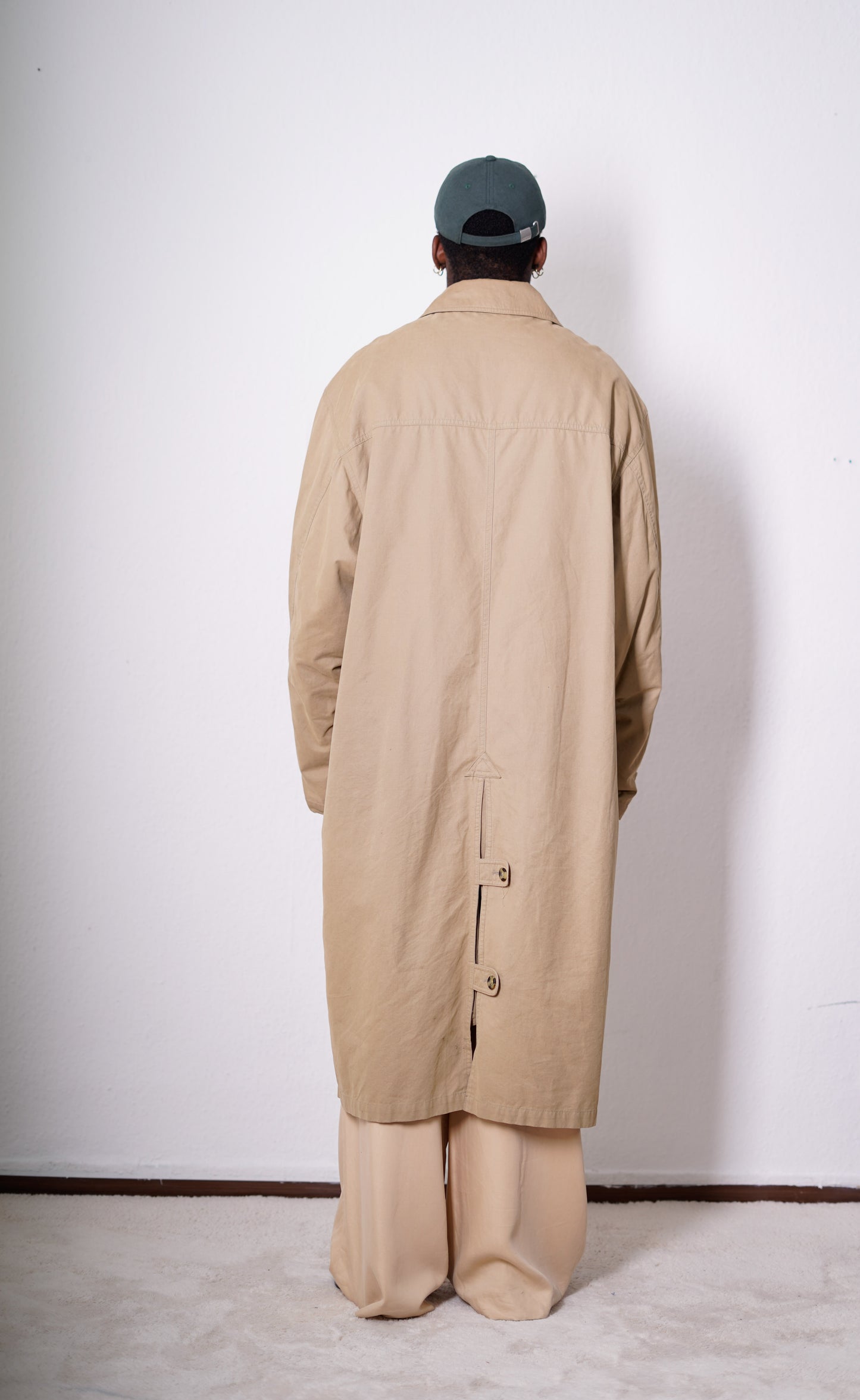 Vintage Oversized Mantel